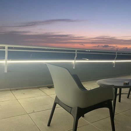 Penthouse Aureliana Attico Con Piscina A Roma Apartment Exterior foto