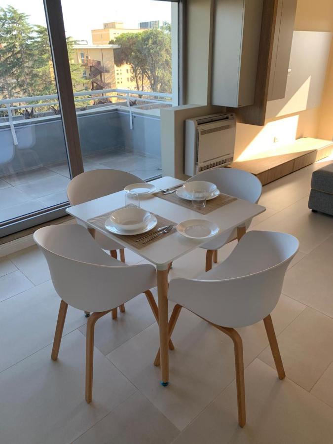 Penthouse Aureliana Attico Con Piscina A Roma Apartment Exterior foto